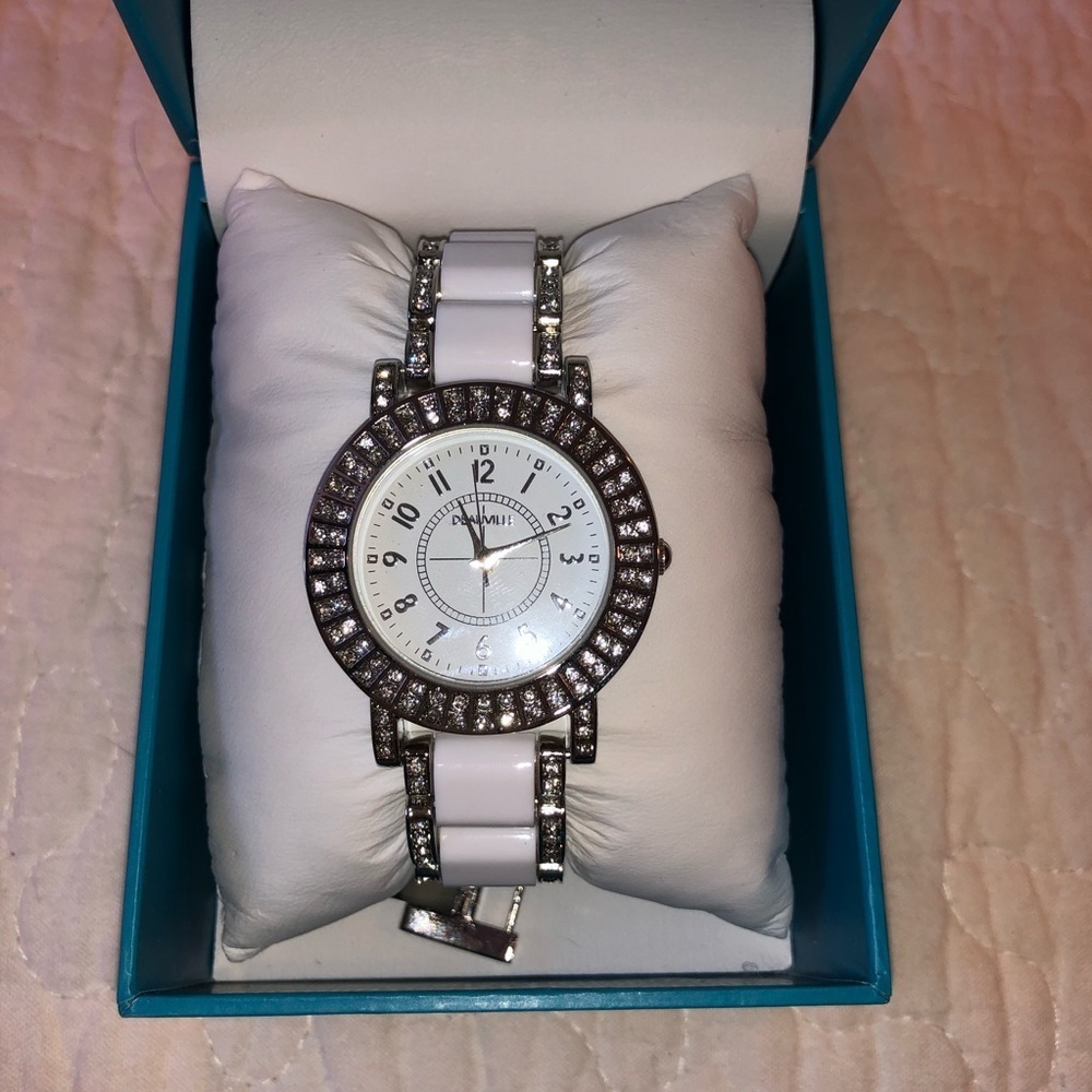 NWOT White watch